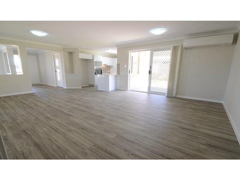 138 BANKSWOOD Drive, Redland Bay QLD 4165