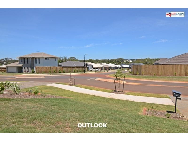 138 BANKSWOOD Drive, Redland Bay QLD 4165
