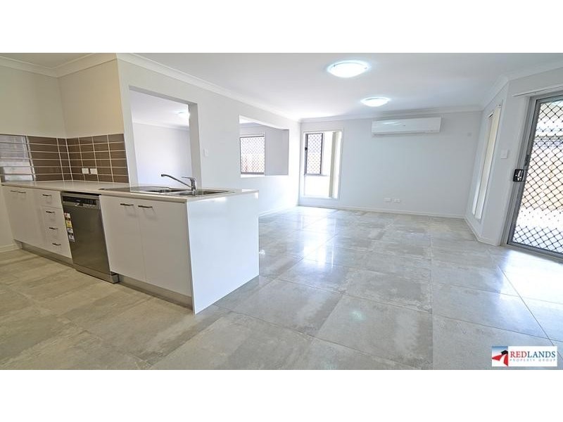 146 BANKSWOOD Drive, Redland Bay QLD 4165