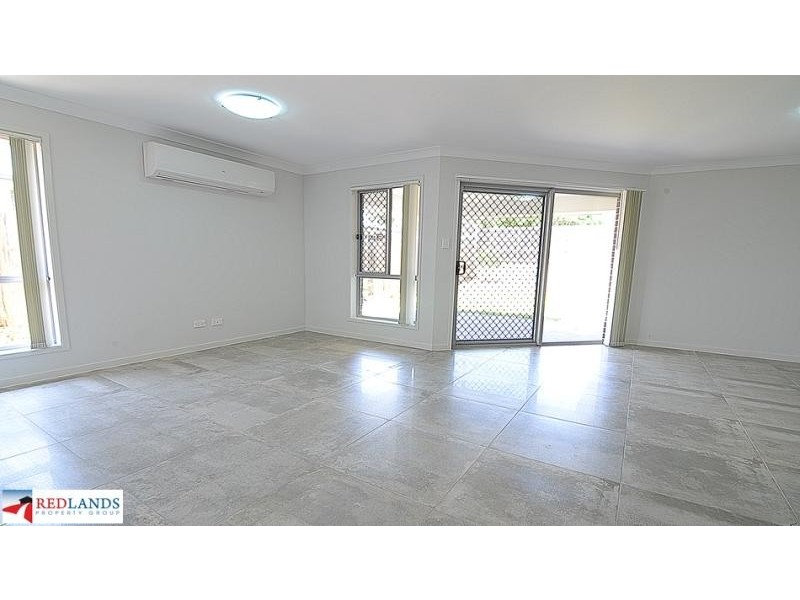 146 BANKSWOOD Drive, Redland Bay QLD 4165