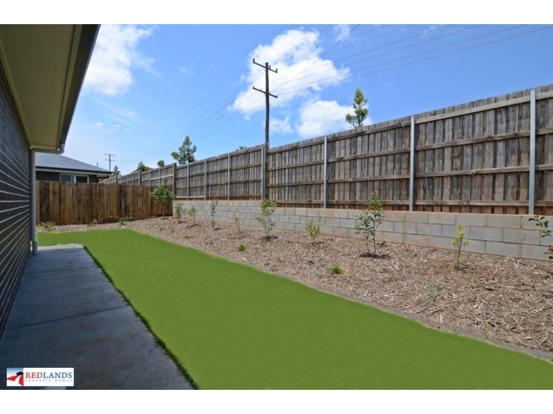 146 BANKSWOOD Drive, Redland Bay QLD 4165