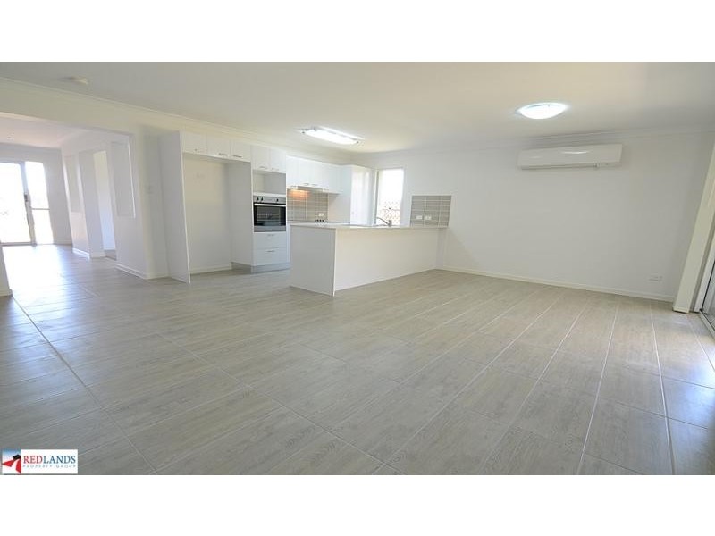 4 TIGERWOOD Place, Redland Bay QLD 4165
