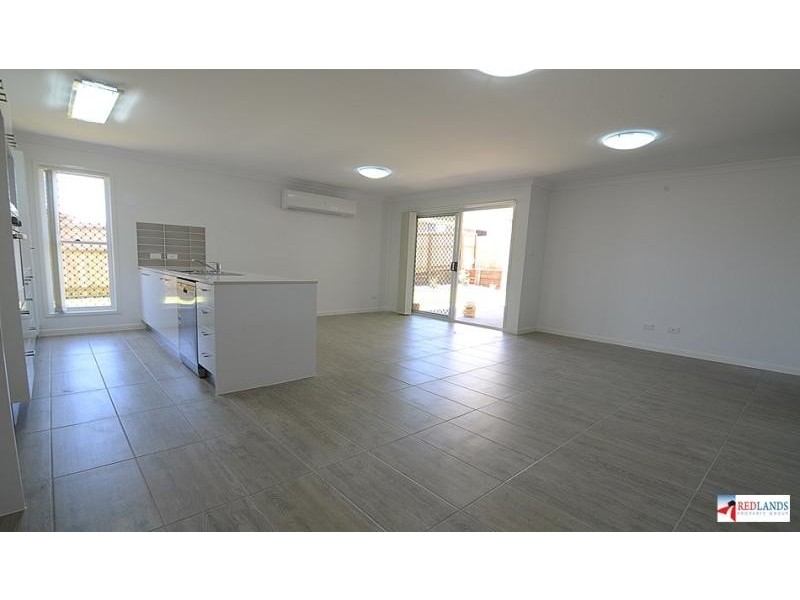 4 TIGERWOOD Place, Redland Bay QLD 4165