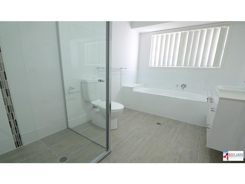 4 TIGERWOOD Place, Redland Bay QLD 4165