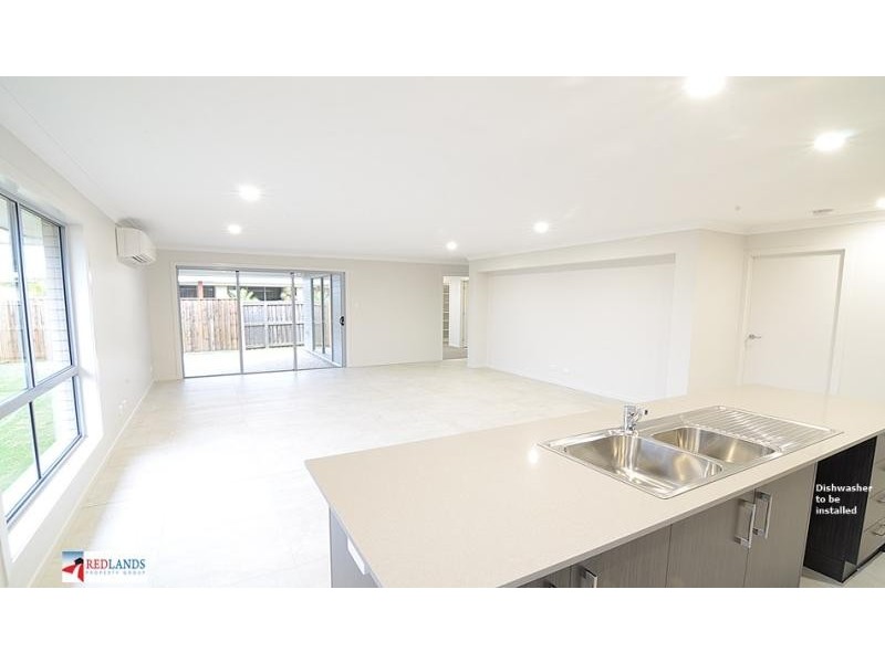 10 MADISON Court, Redland Bay QLD 4165