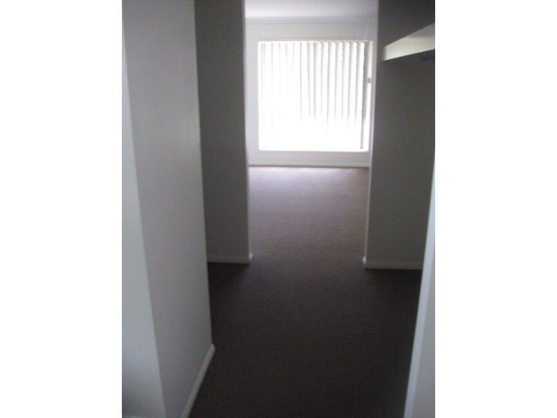 6 EARLEHAM Court, Pimpama QLD 4209