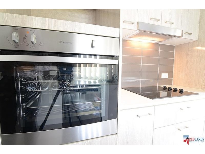 97 Bankswood Drive, Redland Bay QLD 4165