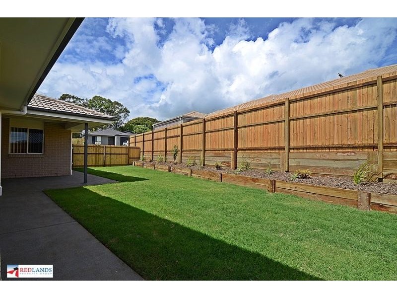97 Bankswood Drive, Redland Bay QLD 4165