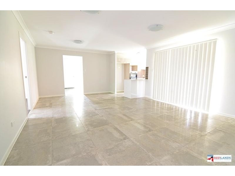 97 Bankswood Drive, Redland Bay QLD 4165