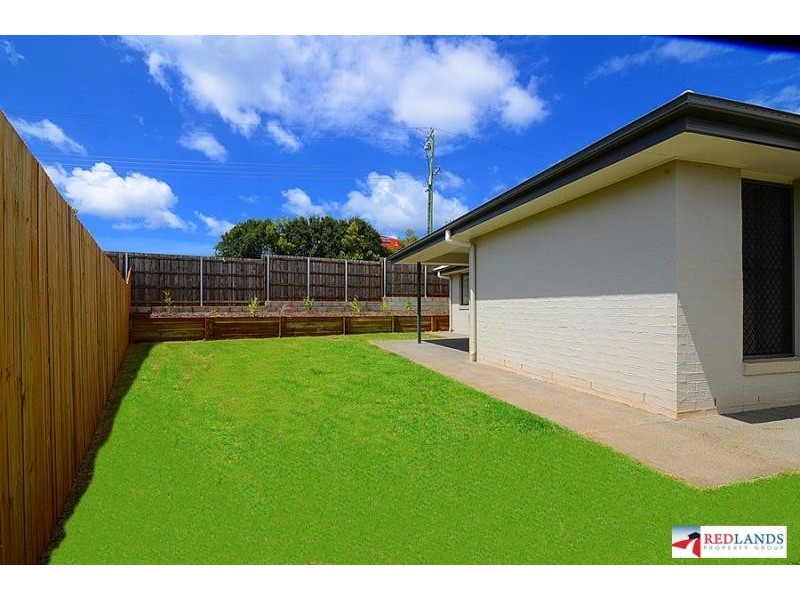 128 BANKSWOOD Drive, Redland Bay QLD 4165
