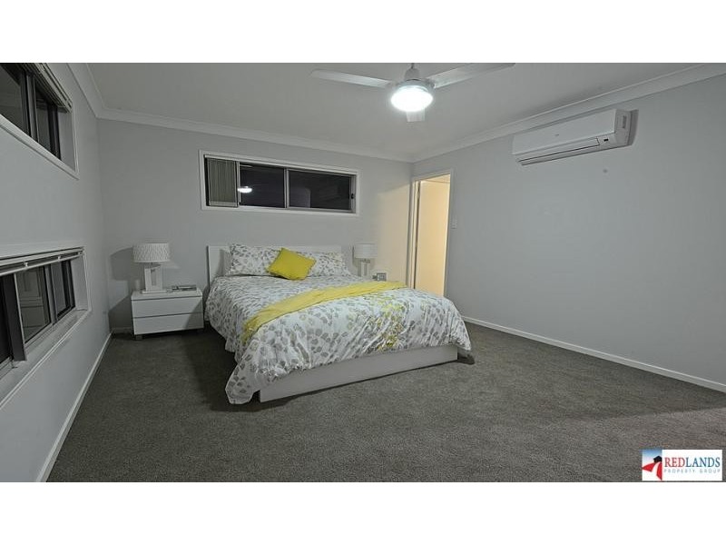 114 Bankswood Drive, Redland Bay QLD 4165