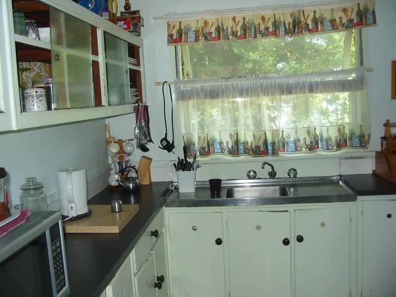 292 BEACH Road, Batehaven NSW 2536