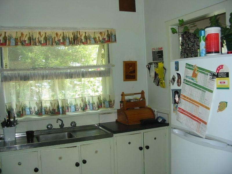 292 BEACH Road, Batehaven NSW 2536