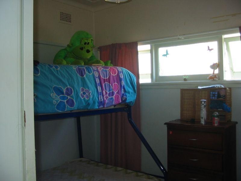 292 BEACH Road, Batehaven NSW 2536