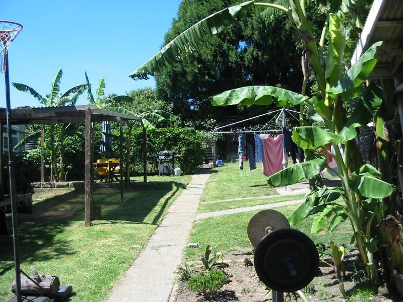 292 BEACH Road, Batehaven NSW 2536