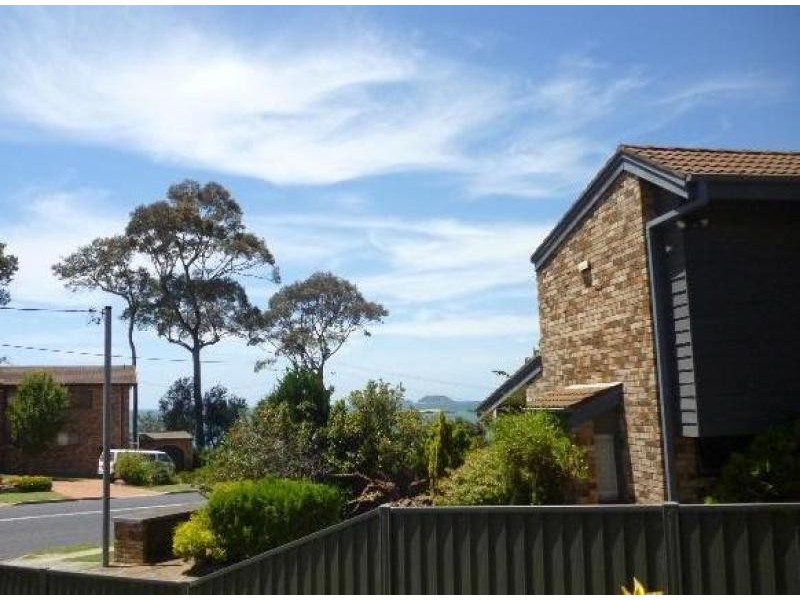 334 BEACH  Road, Batehaven NSW 2536