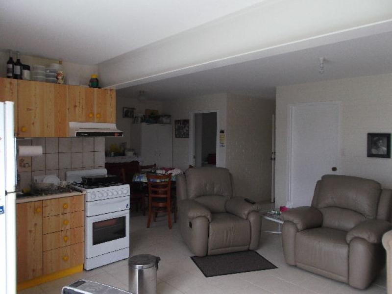 17 WATTLE Crescent, Batehaven NSW 2536