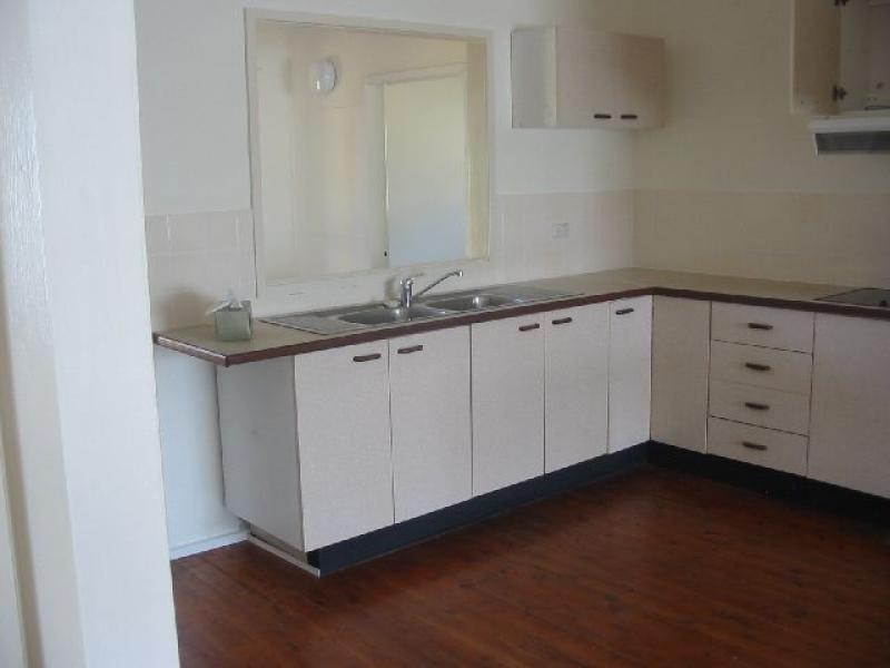 8 CHRISTOPHER, Batehaven NSW 2536