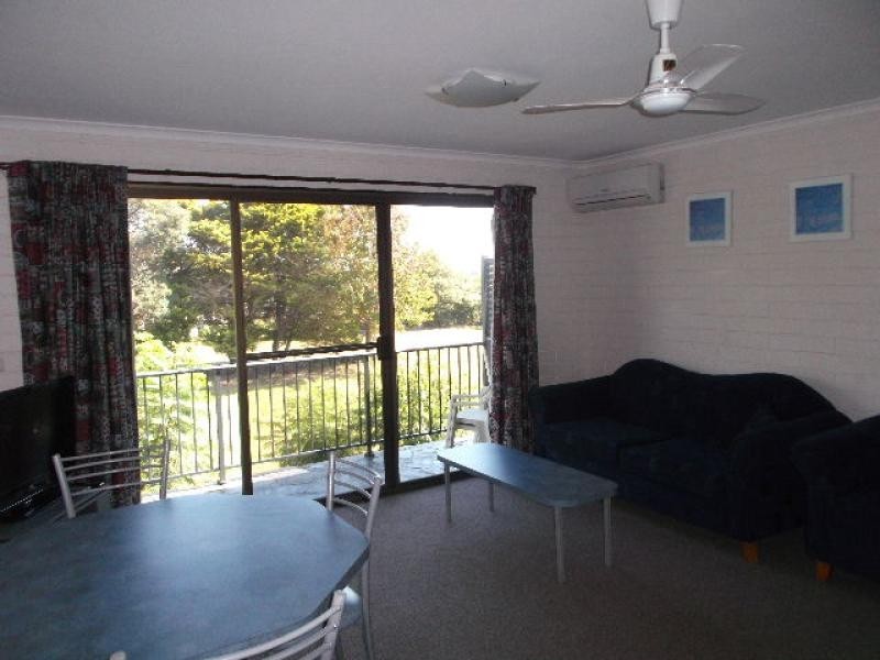 10/2 MATTHEW  Parade, Batehaven NSW 2536