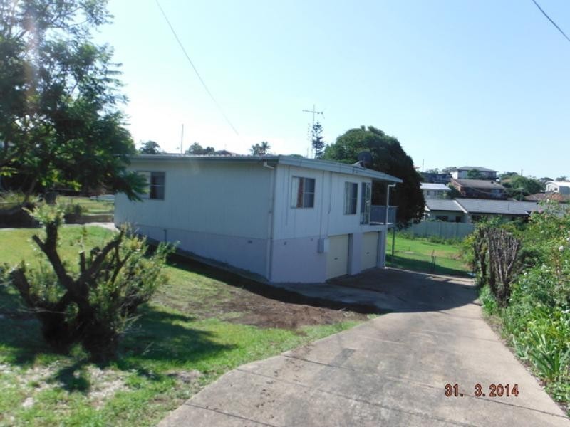 1 Peter Crescent BATEHAVEN 2536, Batehaven NSW 2536