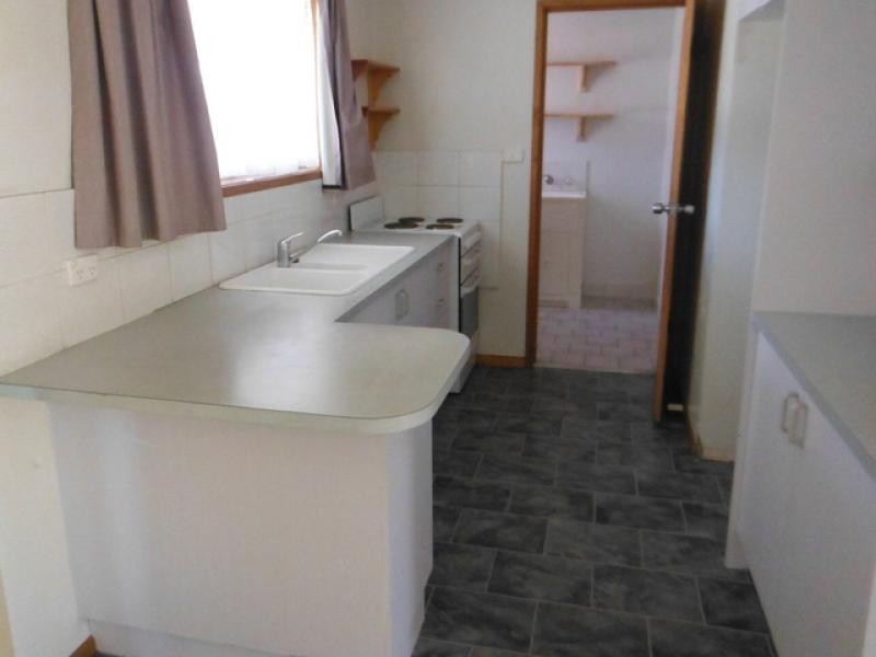 16 John Oxley Crescent SUNSHINE BAY 2536, Sunshine Bay NSW 2536