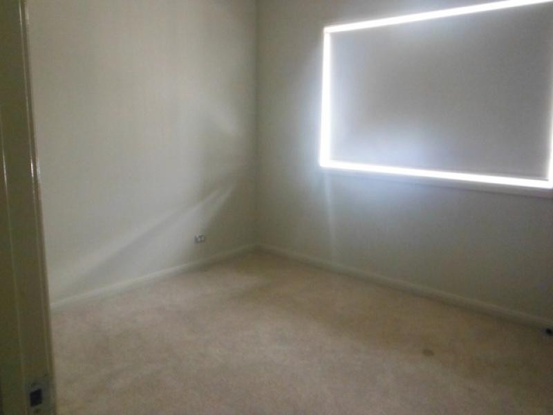 18 John Penn Drive, Tomakin NSW 2537