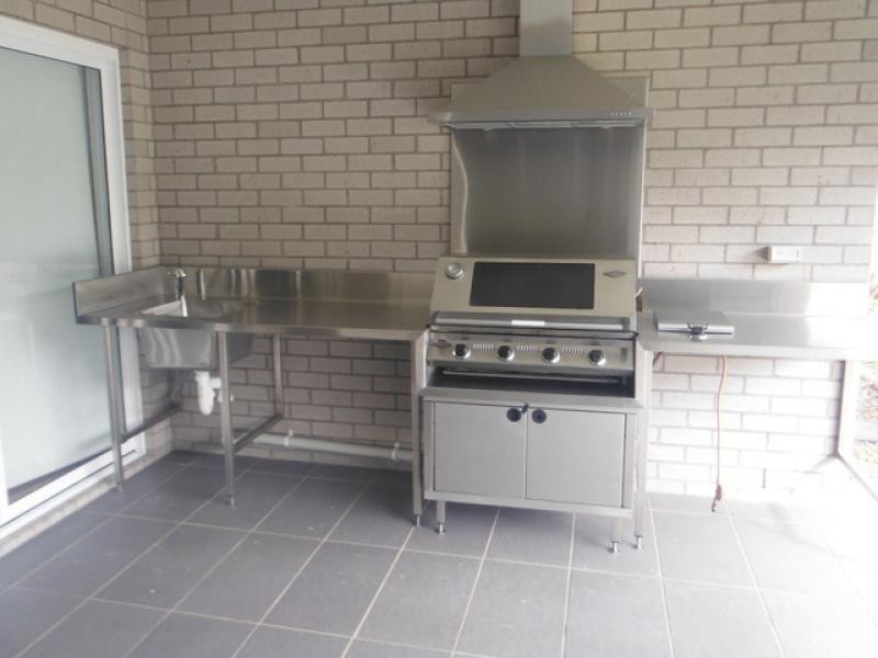 18 John Penn Drive, Tomakin NSW 2537