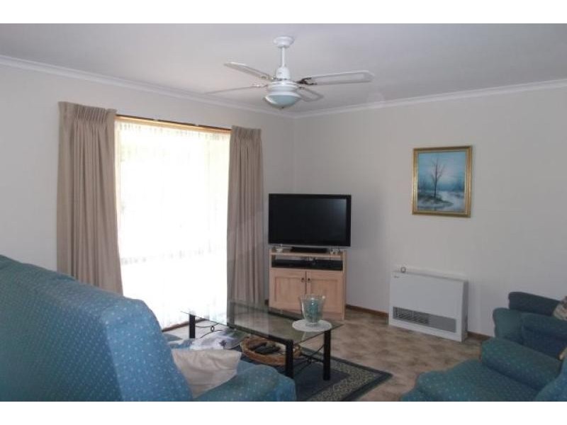 51 MELALEUCA  Crescent, Catalina NSW 2536