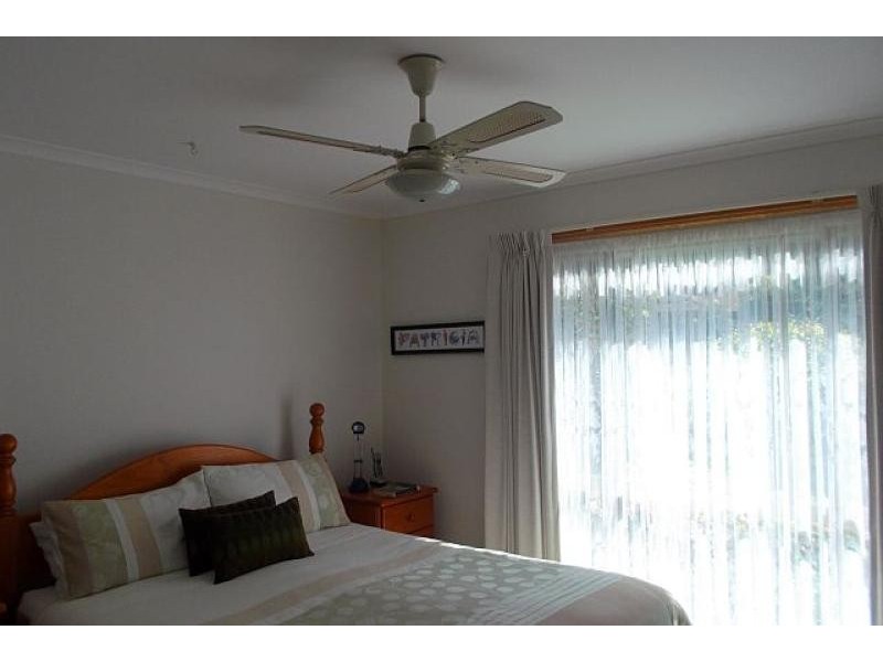 51 MELALEUCA  Crescent, Catalina NSW 2536