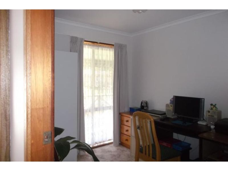 51 MELALEUCA  Crescent, Catalina NSW 2536