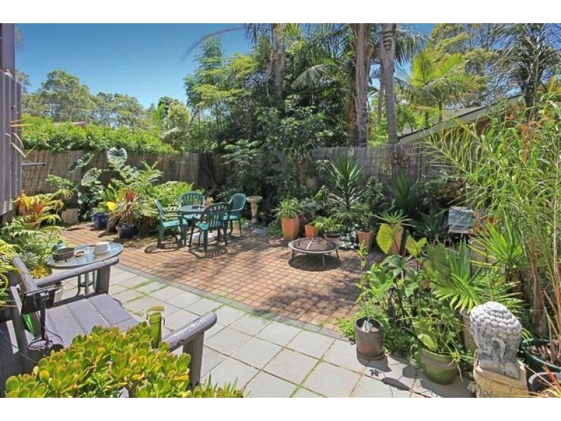 2/183 BEACH  Road, Sunshine Bay NSW 2536