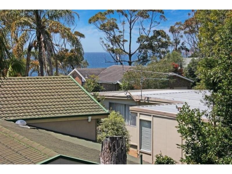 2/183 BEACH  Road, Sunshine Bay NSW 2536