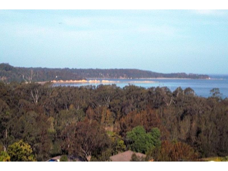 12 MARY   Place, Long Beach NSW 2536