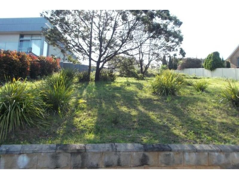 12 MARY   Place, Long Beach NSW 2536