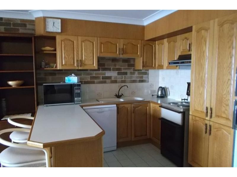 4/11 HIGH  Street, Batemans Bay NSW 2536