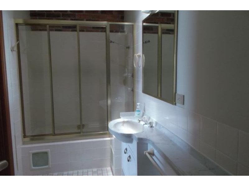 4/11 HIGH  Street, Batemans Bay NSW 2536