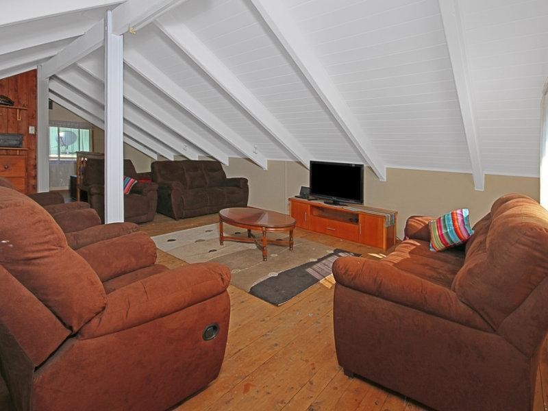 7 MARINA Avenue, Surfside NSW 2536