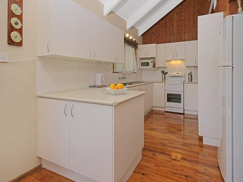 7 MARINA Avenue, Surfside NSW 2536