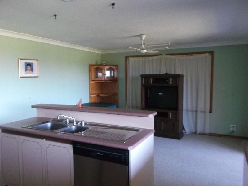 39 BAVARDE Avenue, Batemans Bay NSW 2536