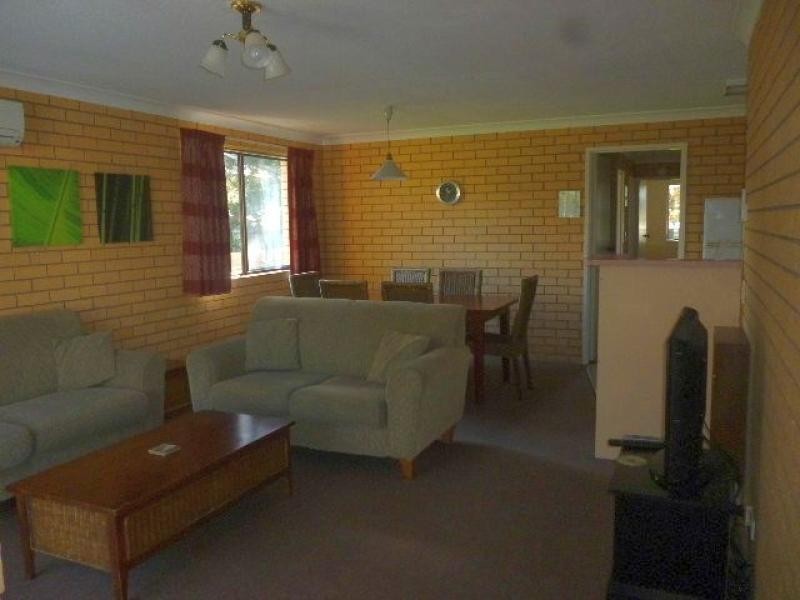 17/2 MATTHEW  Parade, Batehaven NSW 2536