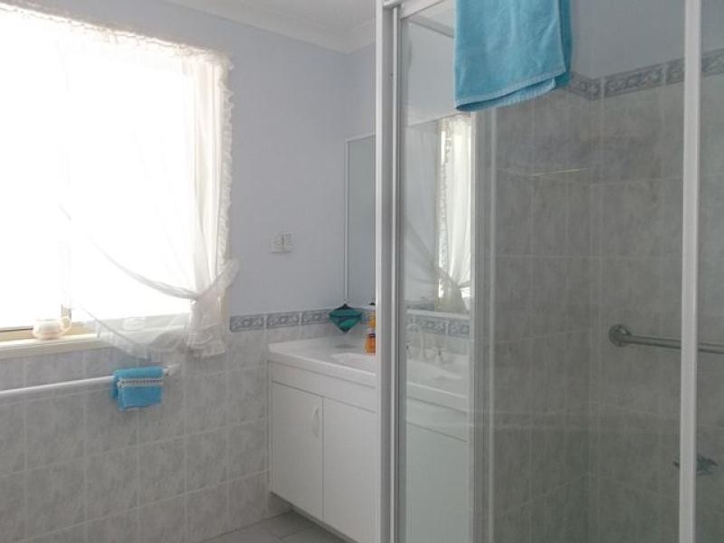 78 MELALEUCA  Crescent, Catalina NSW 2536