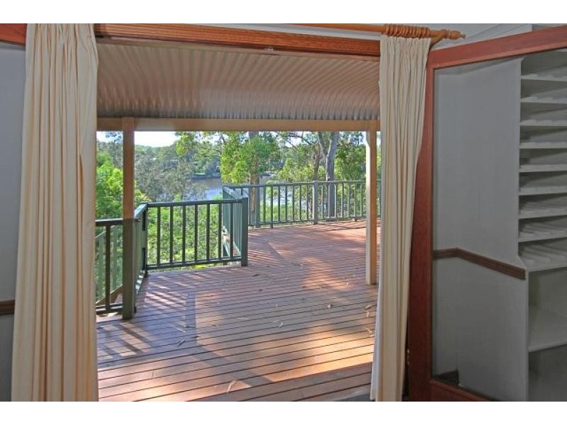 24 NELLIGEN PLACE, Nelligen NSW 2536