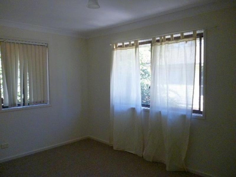 4/5 LORD  Place, North Batemans Bay NSW 2536