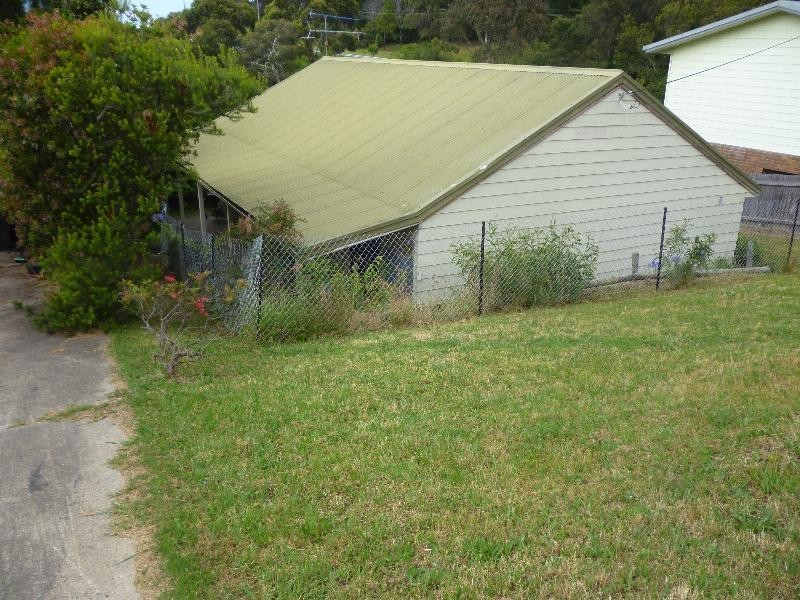 3 Mulgowrie Street, Malua Bay NSW 2536