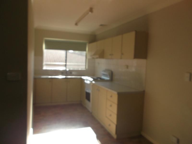 2/1 MATTHEW Parade, Batehaven NSW 2536