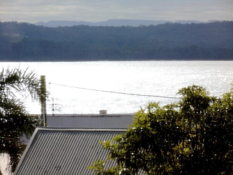 2 Lockyersleigh Avenue, Batehaven NSW 2536