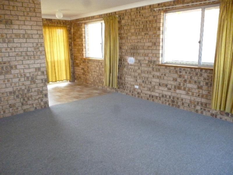 1/14 Ocean Road, Batehaven NSW 2536