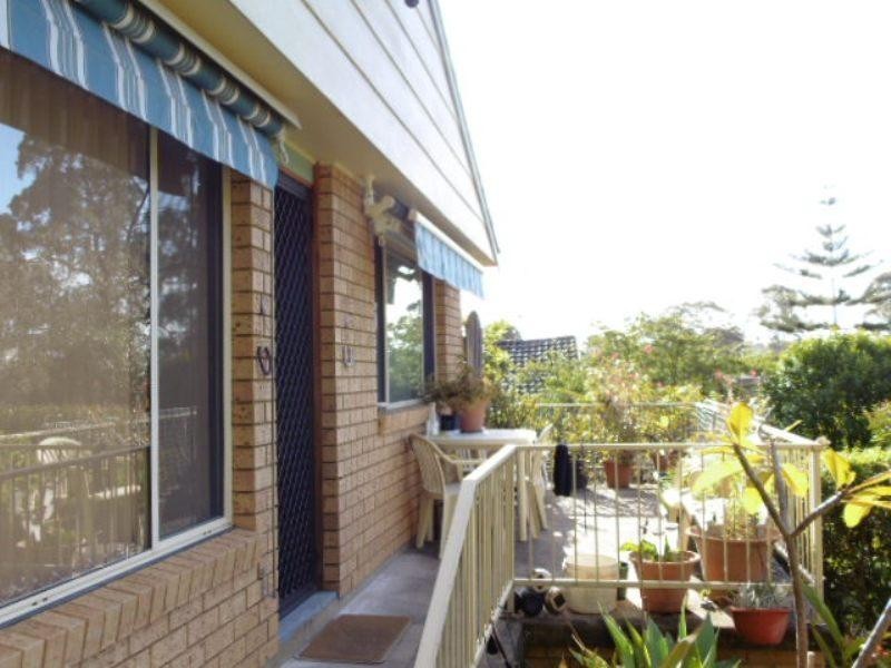 10 Gull Close, Catalina NSW 2536