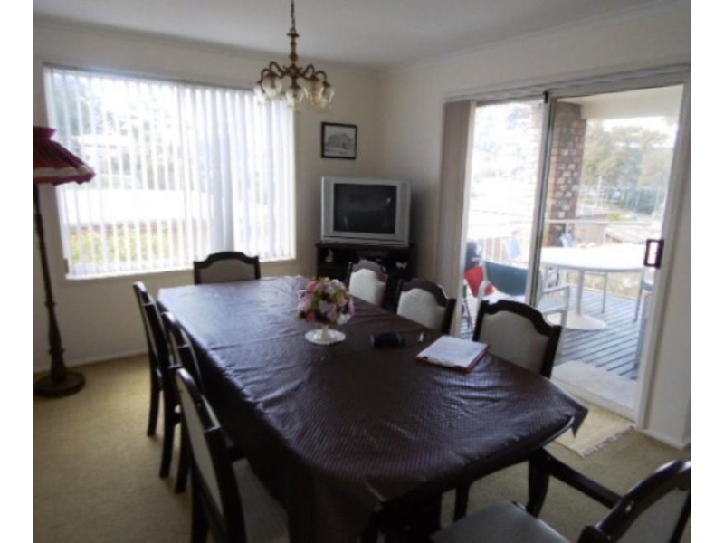 9 Hume Road, Surf Beach NSW 2536