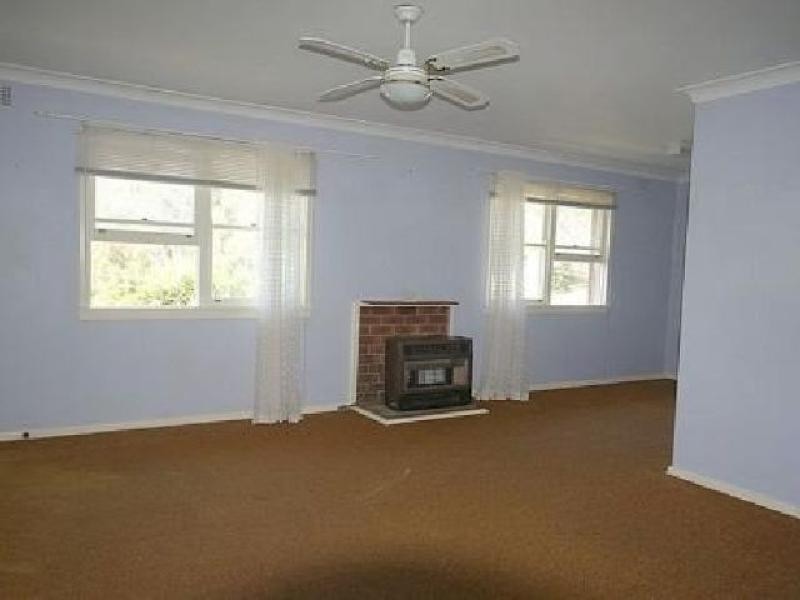 42 Bavarde Avenue, Batemans Bay NSW 2536